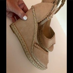 Bamboo Nude wedges with rose gold details